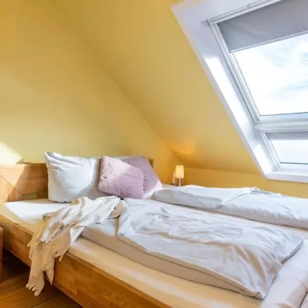 Haus-Schoenblick-Wohnung-2 * Großenbrode
